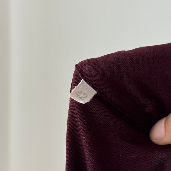 Vintage euro burgundy stretchy button-up top (S/M) - Picture 8 of 8